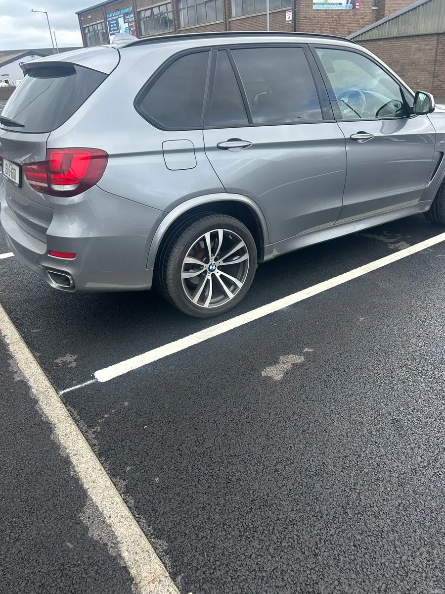 BMW X5 - Image 4