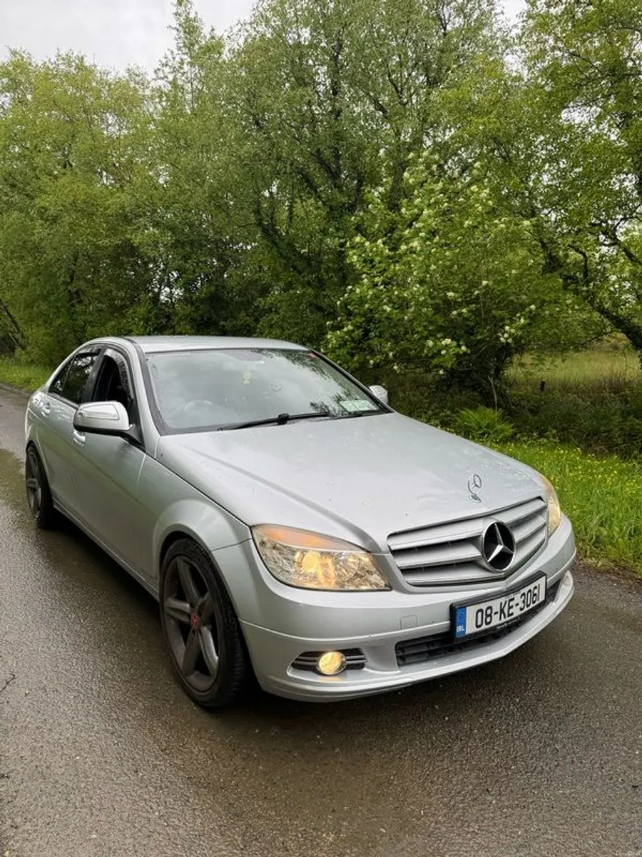 2008 Mercedes-benz C-class - Image 2