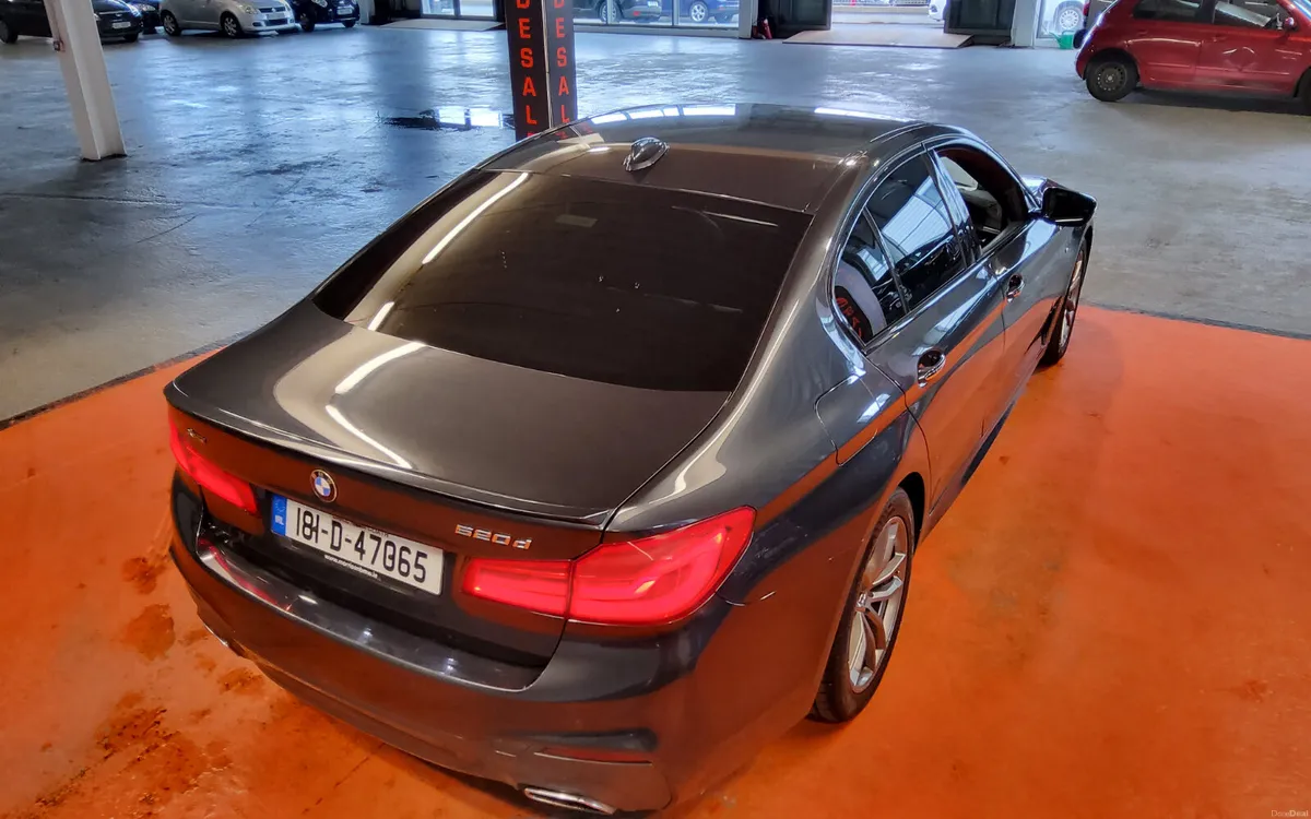 BMW 5-Series 2018 - Image 3