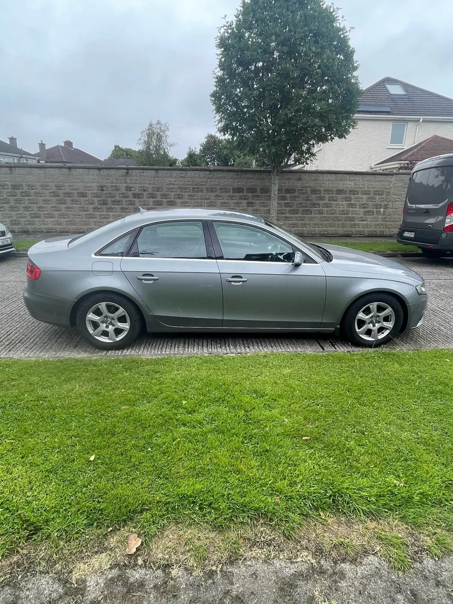 Audi A4 - Image 2