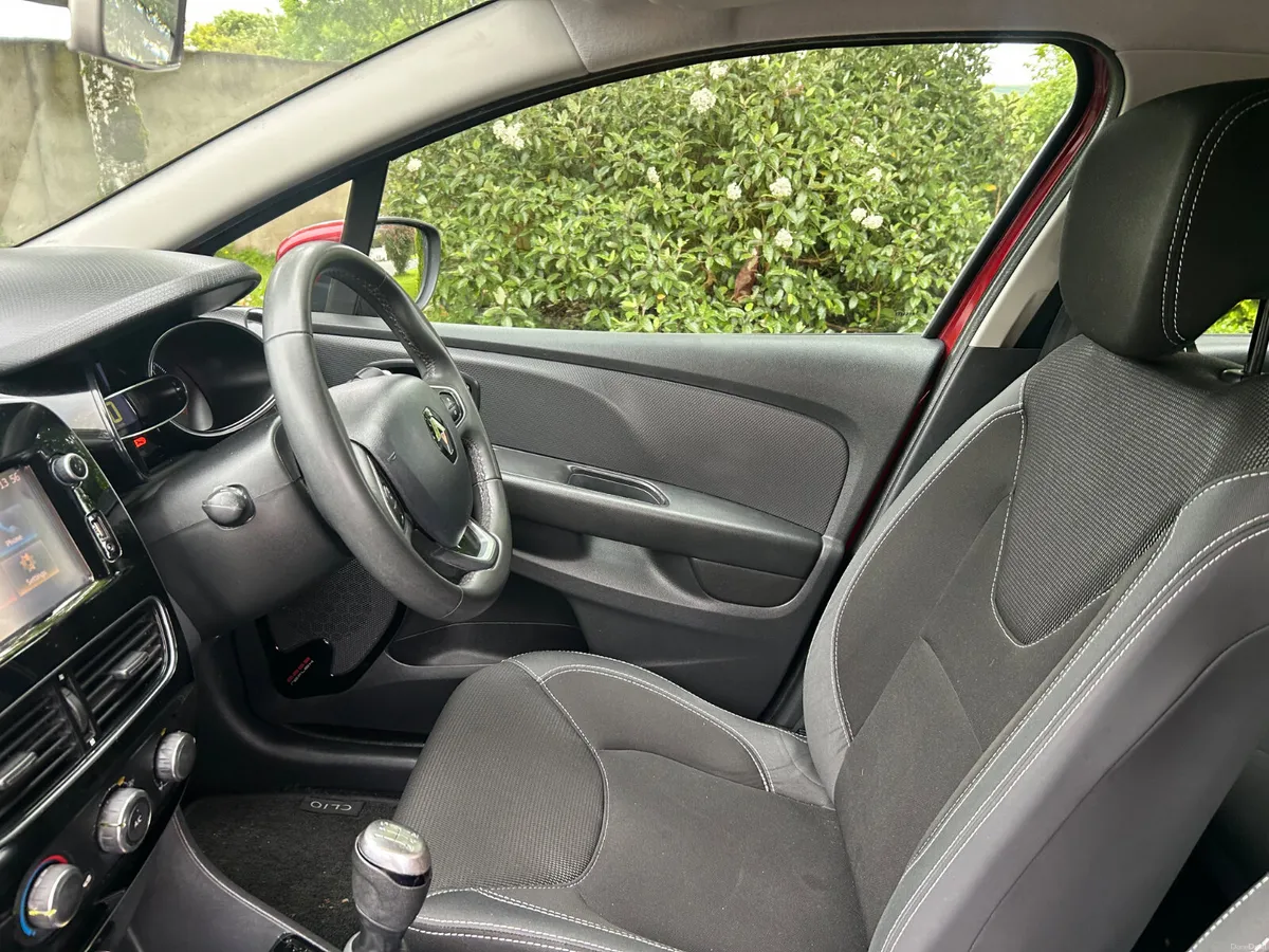 Renault Clio 2018, cheap insurance - Image 5