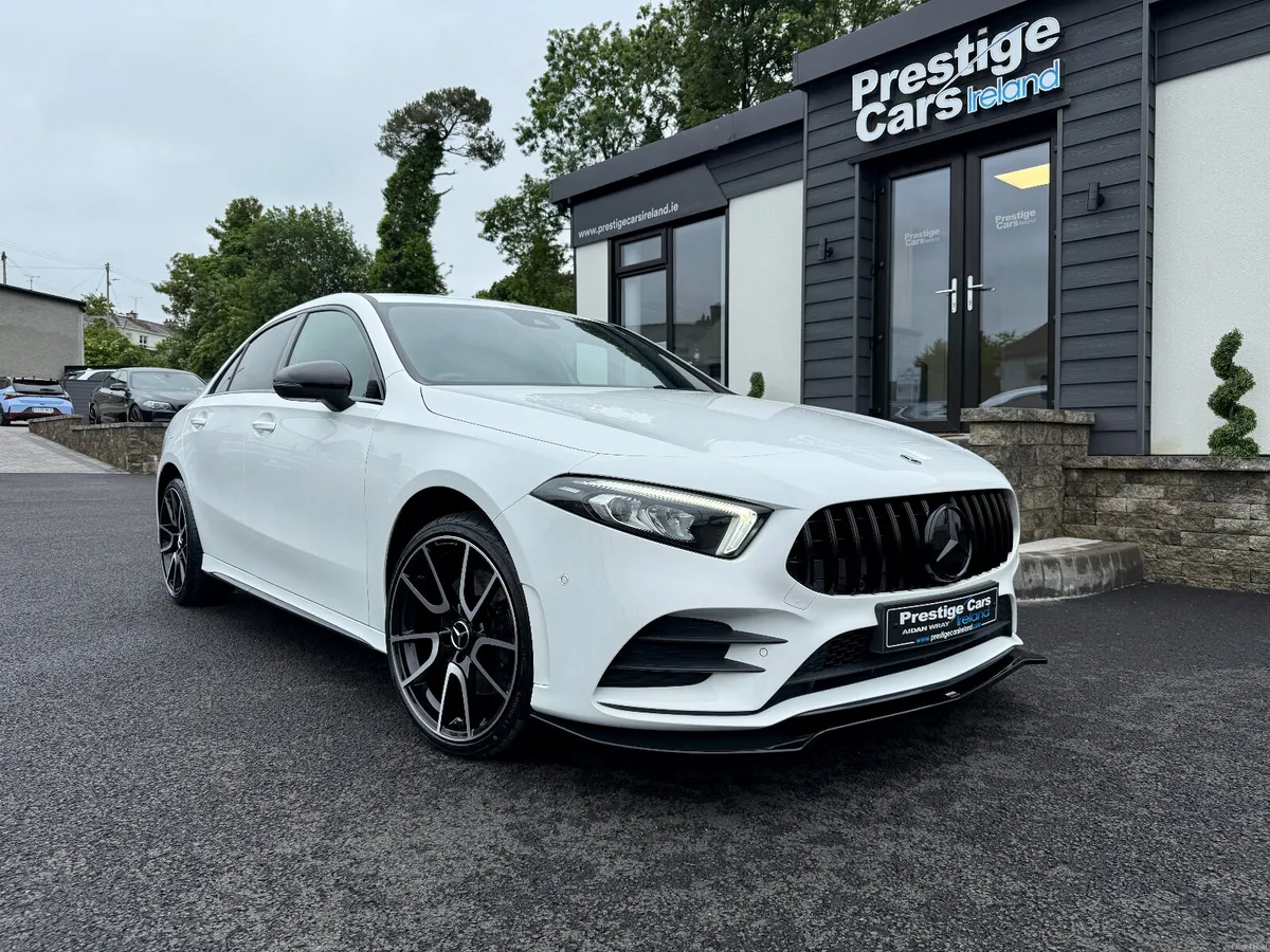 221 MERCEDES A250E AMG LINE EXCUTIVE EDT AUTO 4DR - Image 3