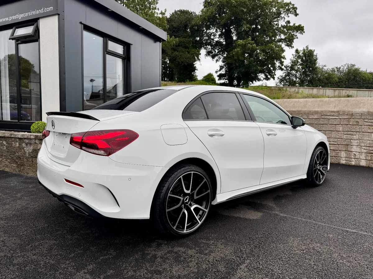 221 MERCEDES A250E AMG LINE EXCUTIVE EDT AUTO 4DR - Image 6