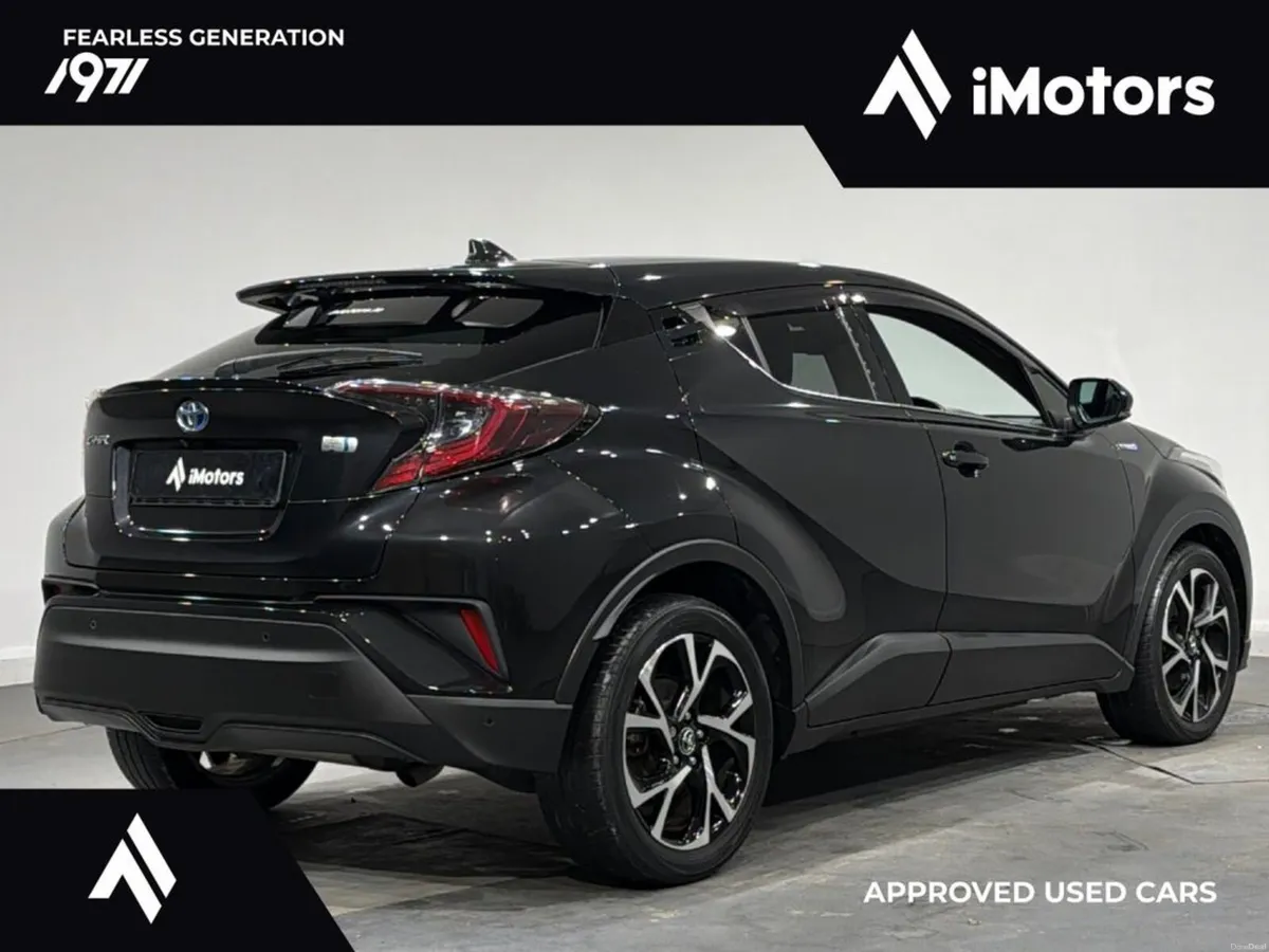 Toyota C-HR HYBRID AUTOMATIC - Image 3