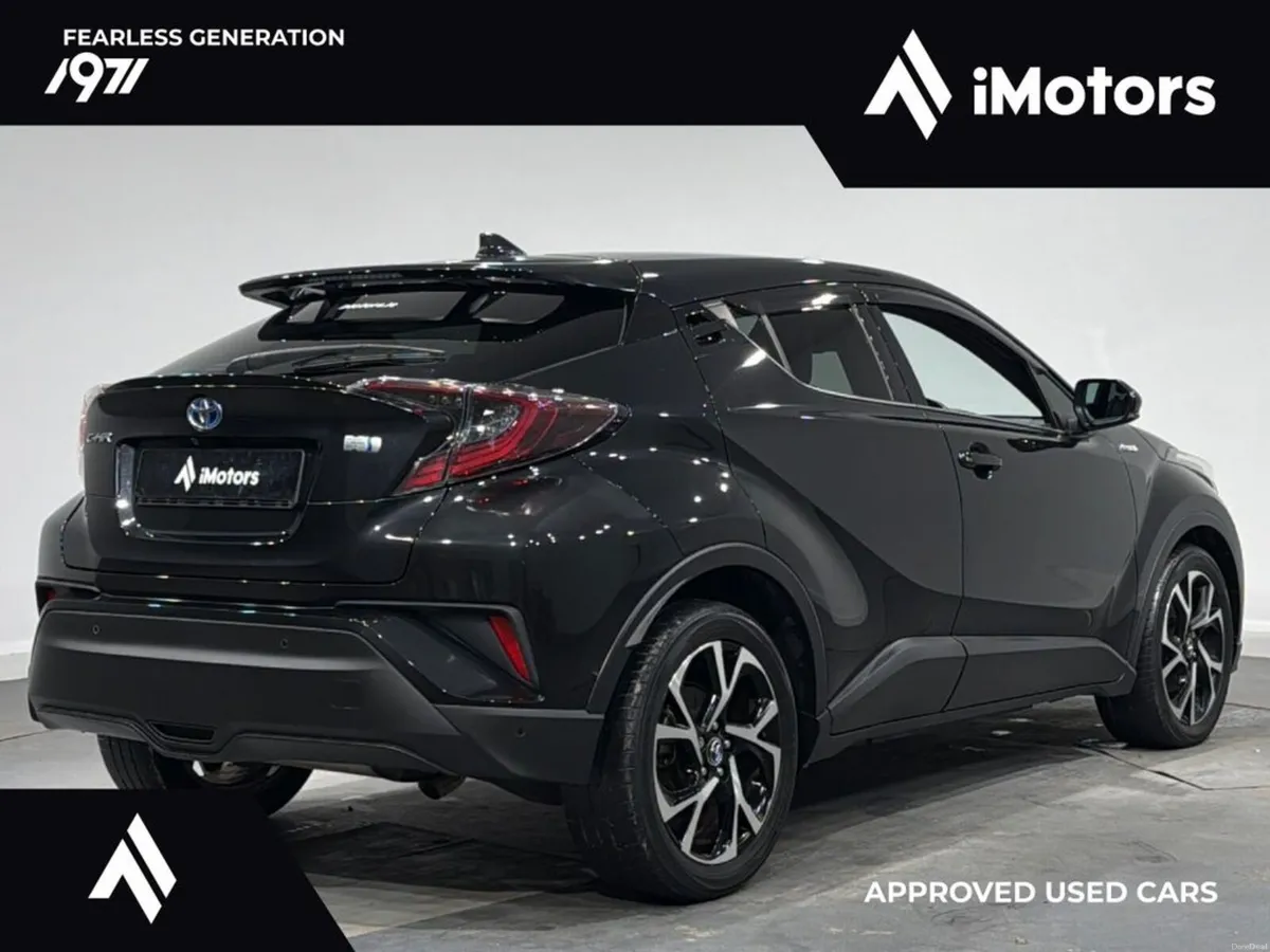 Toyota C-HR HEATED SEATS HYBRID G AUTOMATIC - Image 4