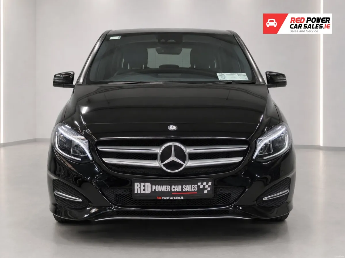 2017 Mercedes-Benz B-Class B180 *CAR PLAY LOW KMS - Image 3