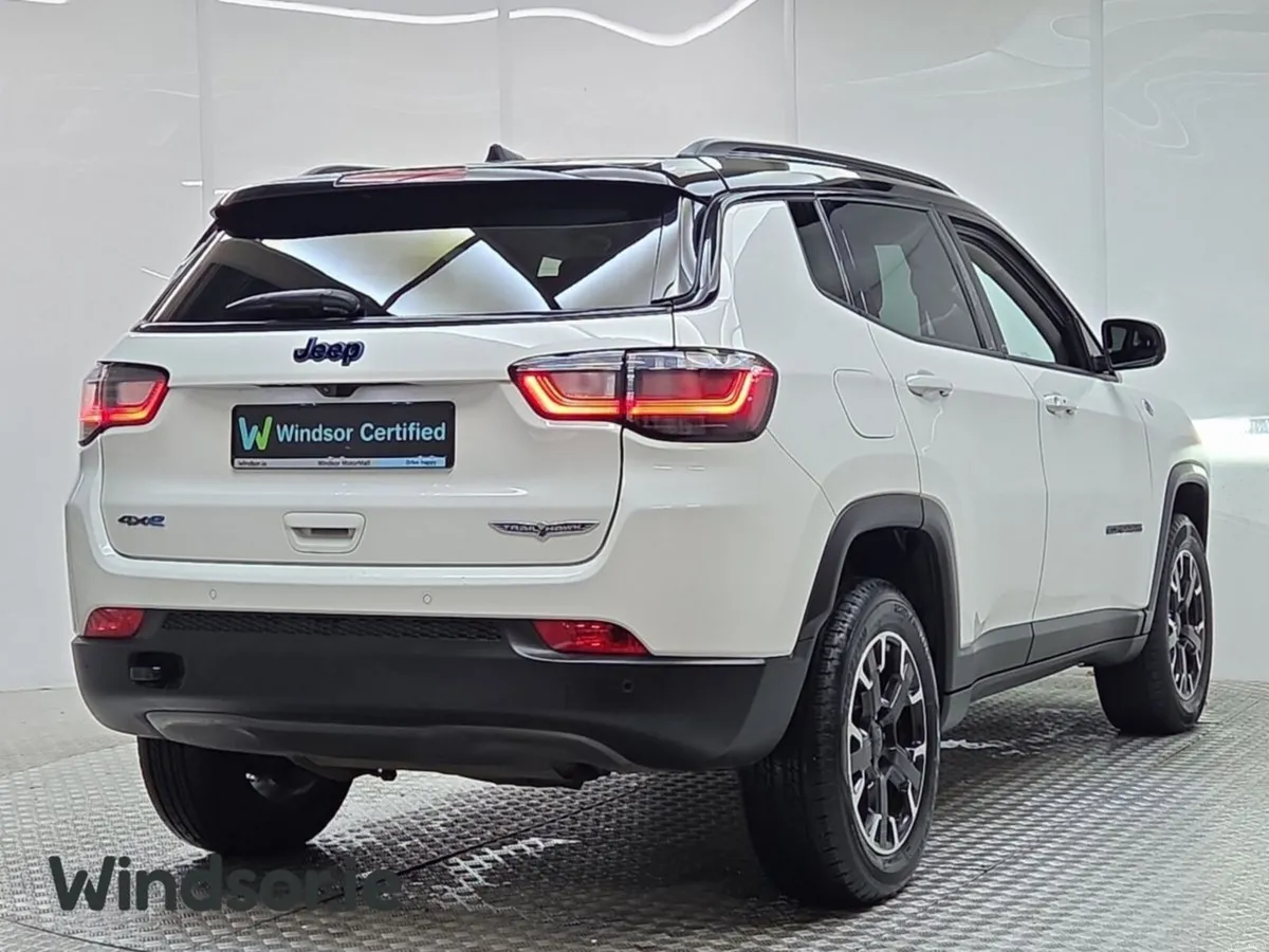 Jeep Compass Trailhawk T4 GSE 4WD DCT Auto - Image 3