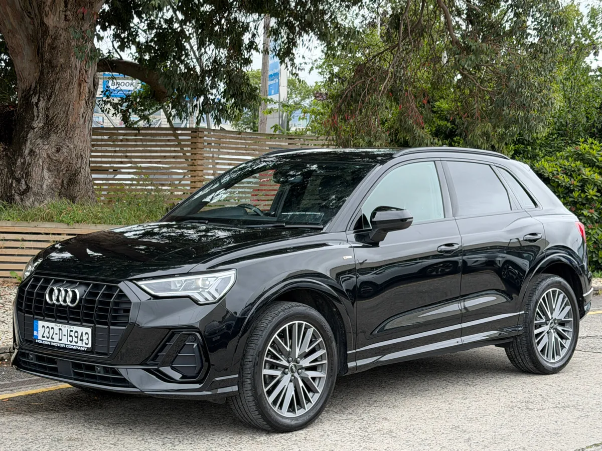 2023 Audi Q3. S-LINE. REAR CAMERA. APPLE CARPLAY - Image 2