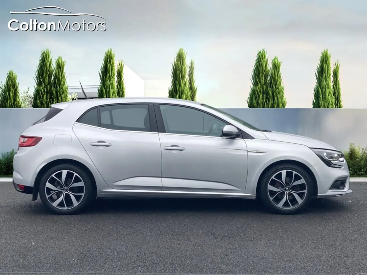 Renault Megane 1.5Blue dCi 115 ICONIC - Image 3
