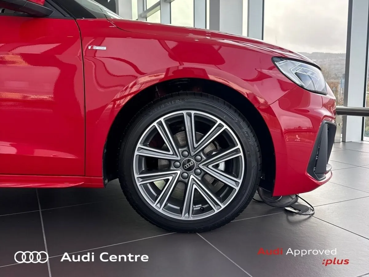 Audi A1 SB 30 TFSI 116HP S LINE - Image 6