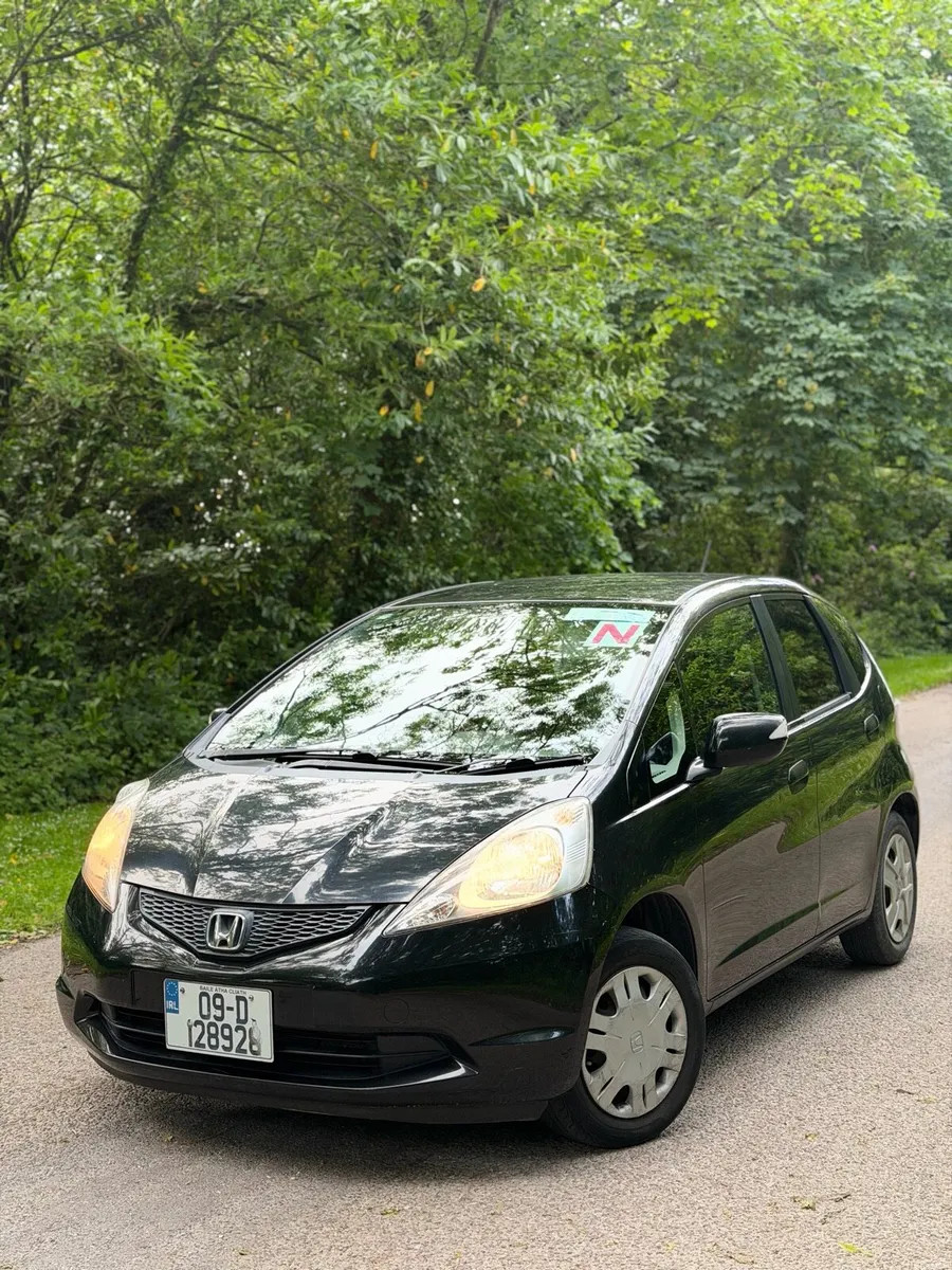 Honda Fit automatic - Image 3