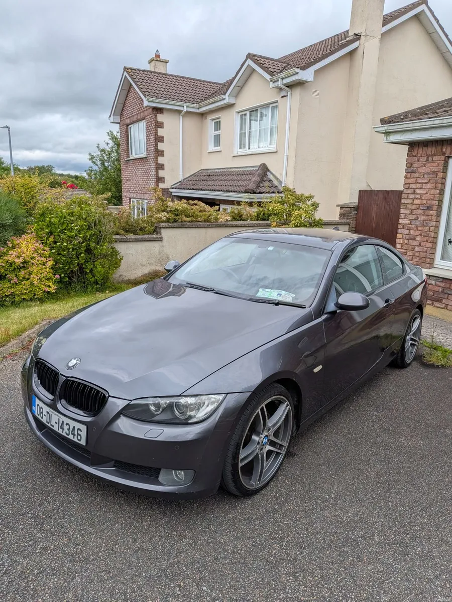 BMW 3-Series 2008 - Image 1