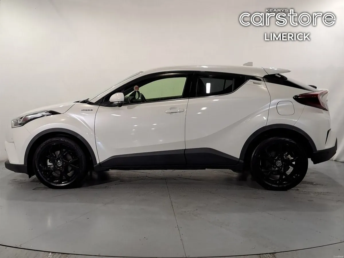 Toyota C-HR 1.8 hybrid - Image 6
