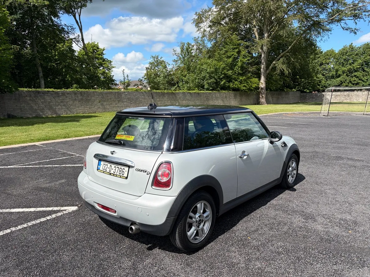 132 Mini Cooper 1.6 Diesel - Image 2
