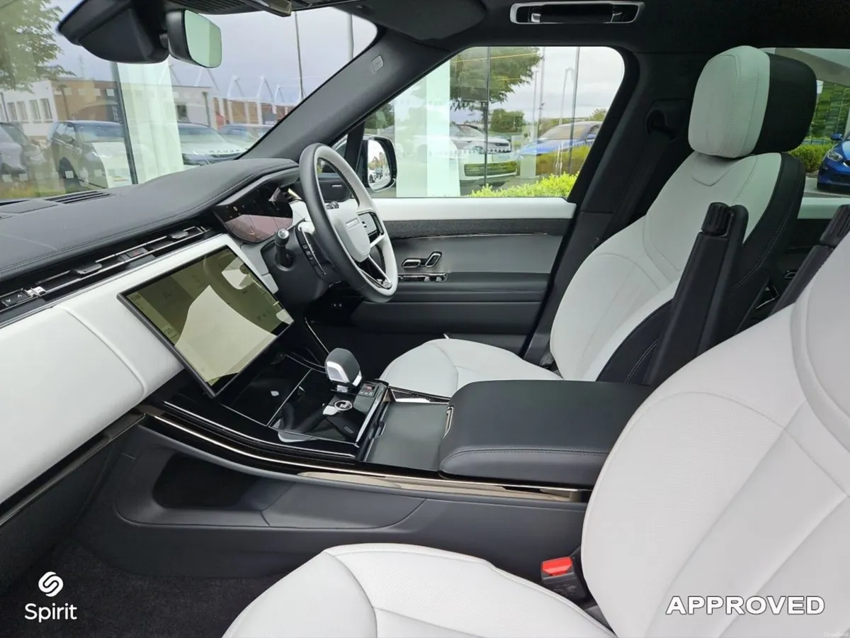 Land Rover Range Rover Sport 3.0 PHEV Dynamic SE 4 - Image 3