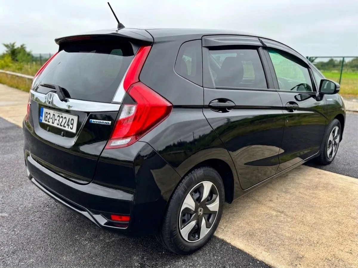 Honda Fit 2018 - 48,000KM - 1.5 Hybrid - Image 3