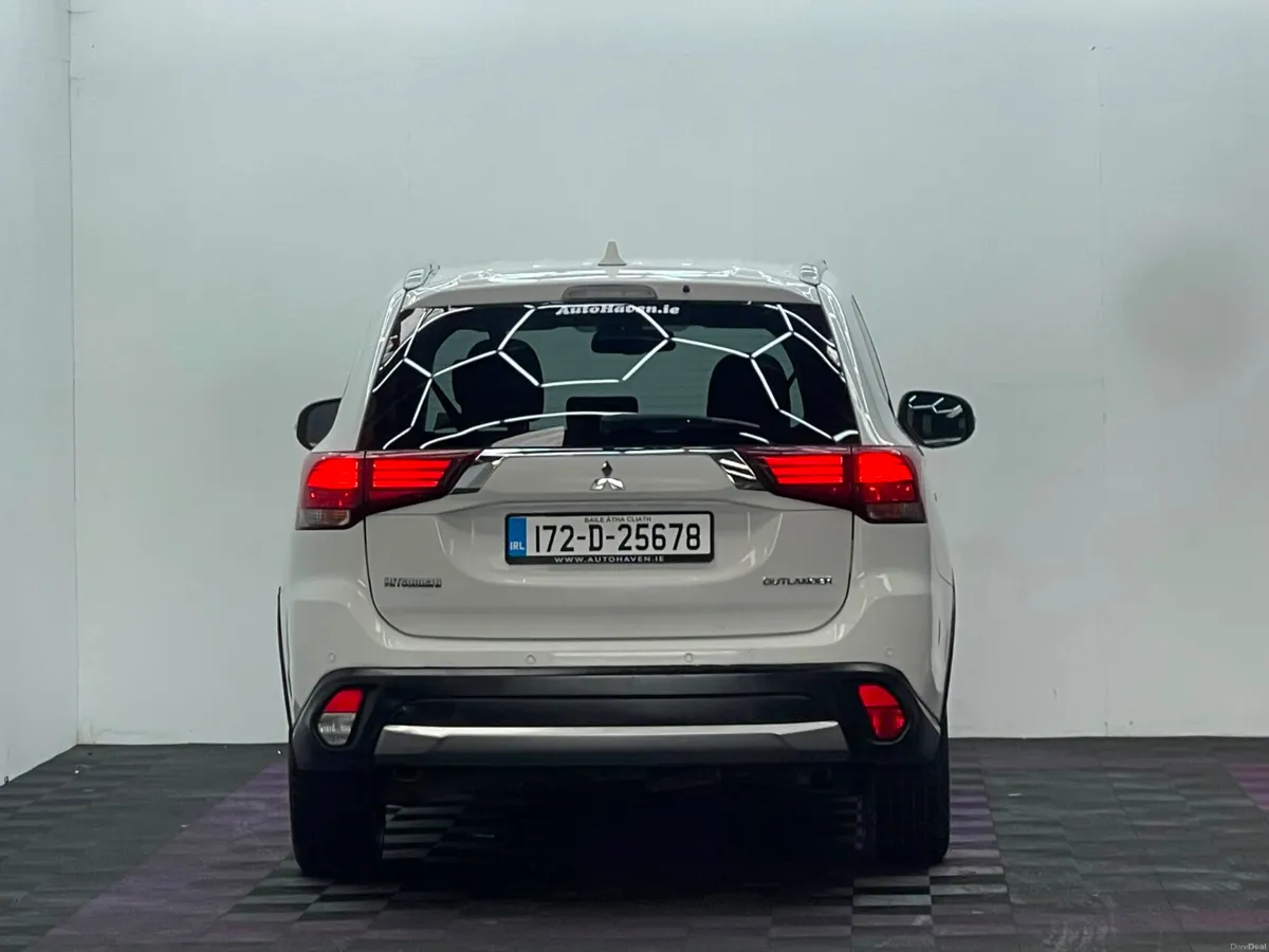 2017 Mitsubishi Outlander 2.2D, New NCT - Image 5