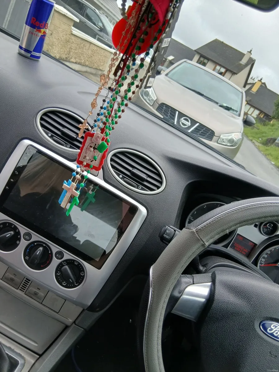 Ford Focus 2011 - Image 3