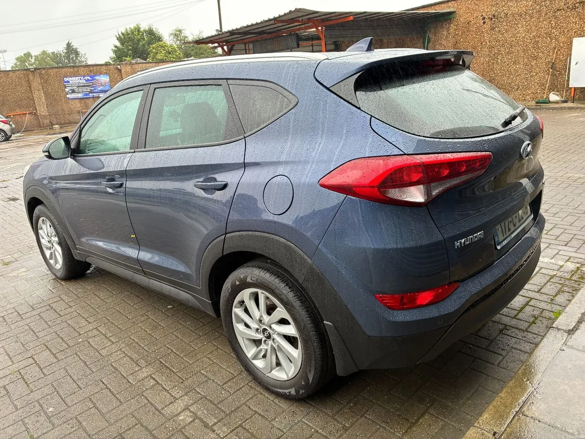 Hyundai Tucson 2017 1.7D NCT07/27 - Image 4