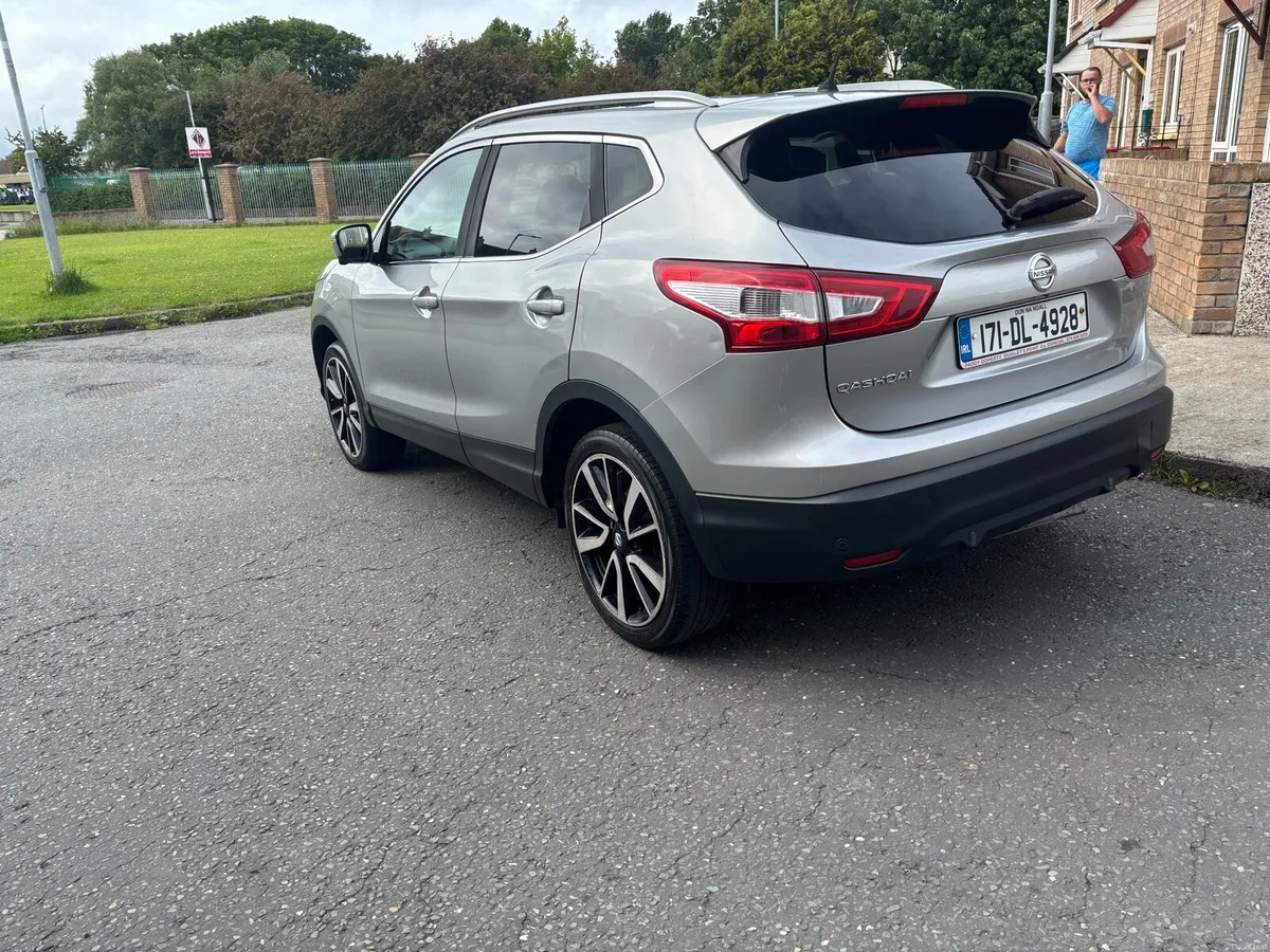 2017 Nissan qashqai nct until 6/27 - Image 1