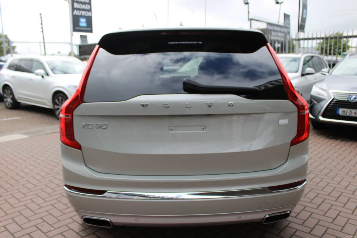T8  PHEV INSCRIPTION EDITION 5DR 7SEATER 20,920KMS - Image 5