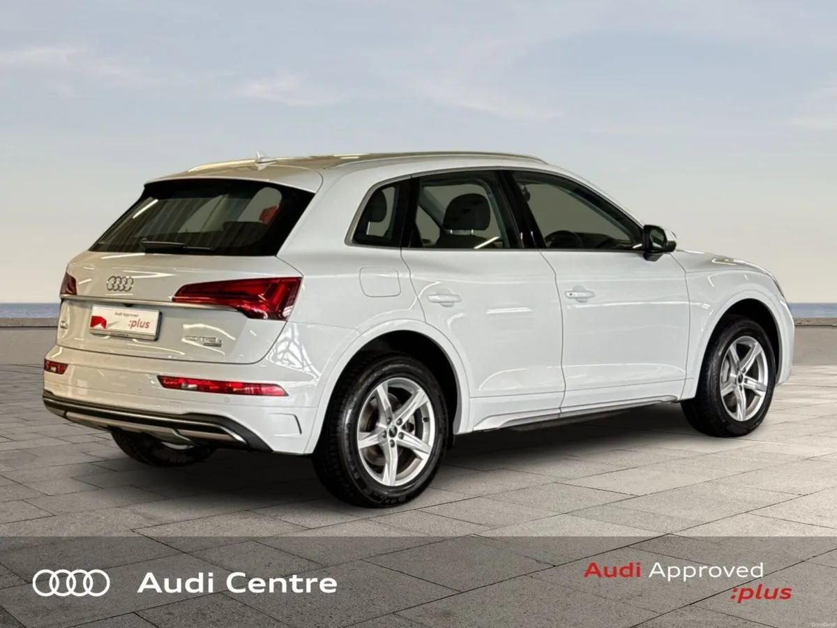 Audi Q5 50 TFSI e 299HP S tronic quattro SE - Image 4
