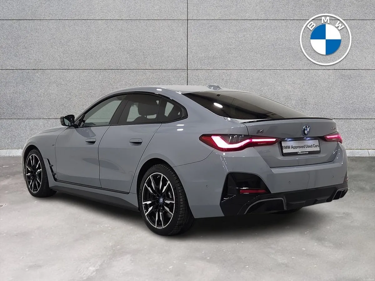 BMW i4 M50 - Image 3
