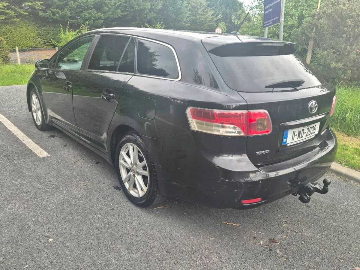 2011 Toyota Avensis Estate NCT 01/27 - Image 4