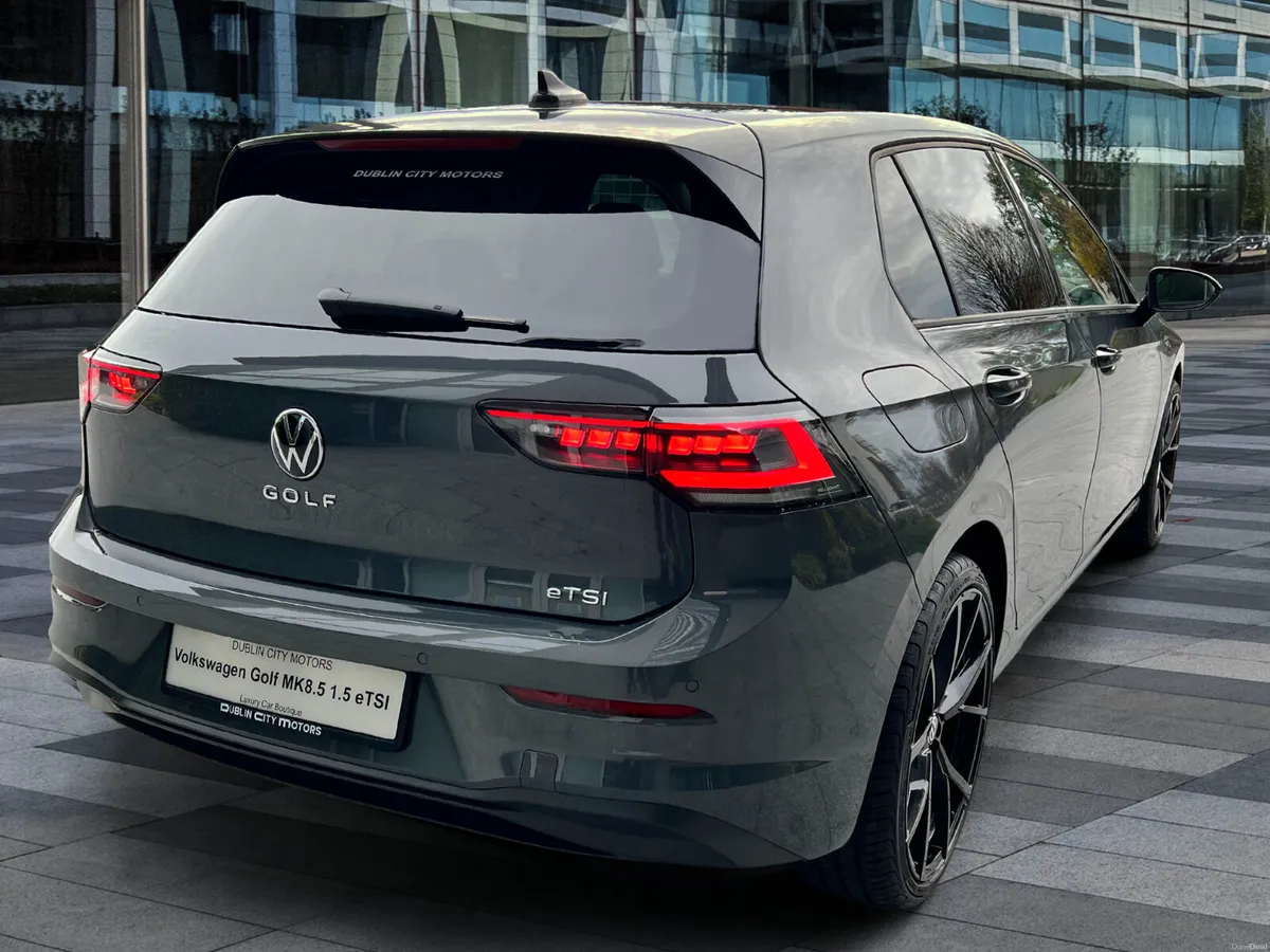 VW Golf MK8.5 1.5 eTSI - Image 6