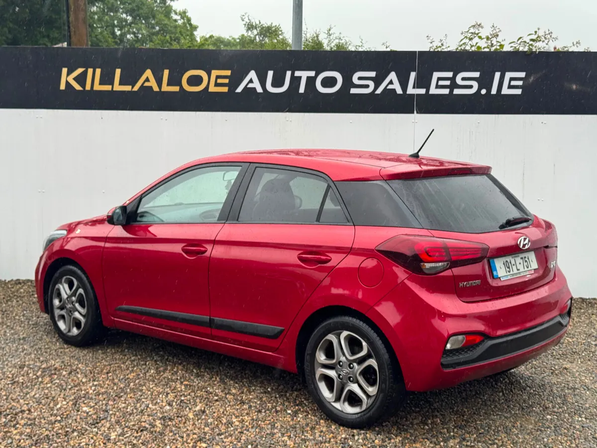2019Hyundai i20 1.2 Deluxe (Top spec & low miles) - Image 5