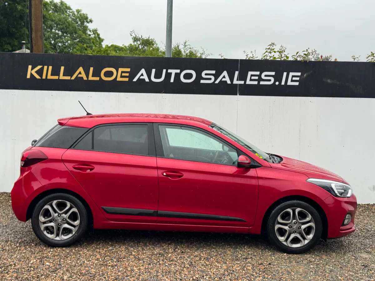2019Hyundai i20 1.2 Deluxe (Top spec & low miles) - Image 6
