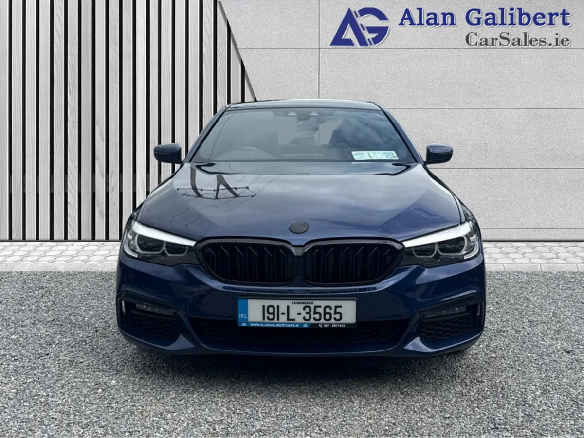BMW 5-Series 530E M SPORT AUTO - Image 4