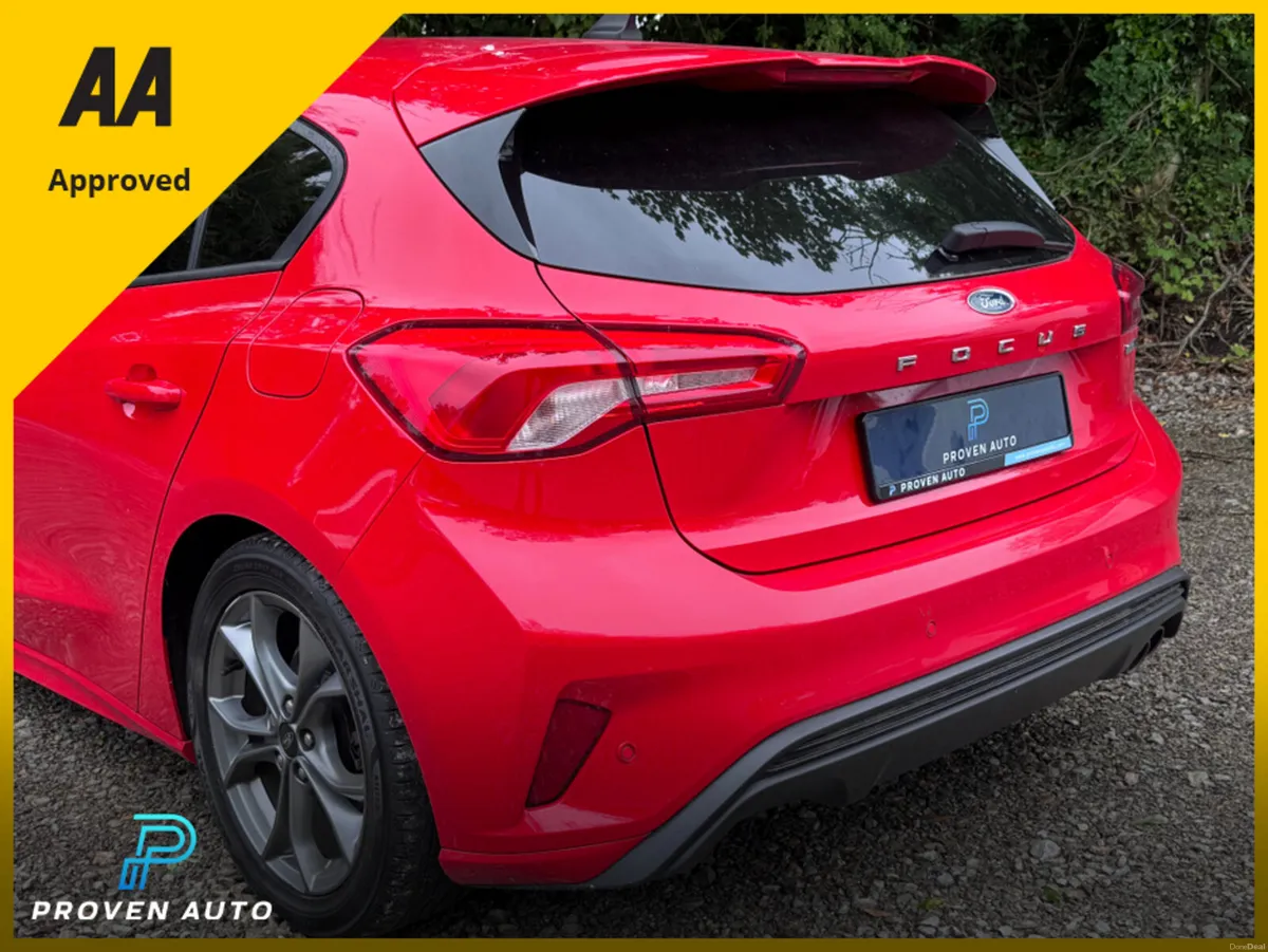 Ford Focus ST-LINE EDITION 125BHP * 1 YEAR UNLIMIT - Image 6