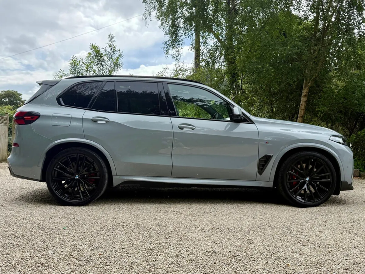 BMW X5 50E M SPORT PRO *Factory Carbon Exterior…Co - Image 2