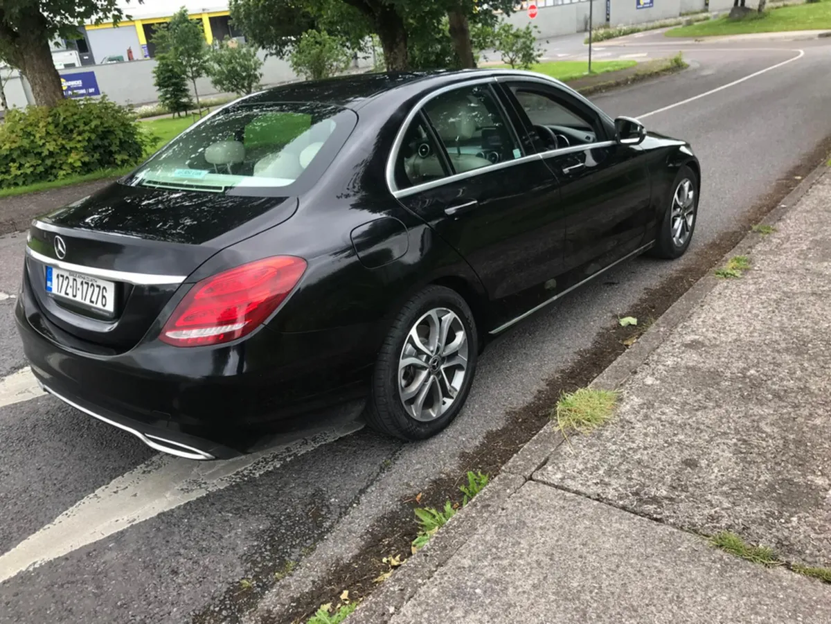 Mercedes-Benz C-Class 200 D AVANTGARDE AUTO 4DR - Image 3