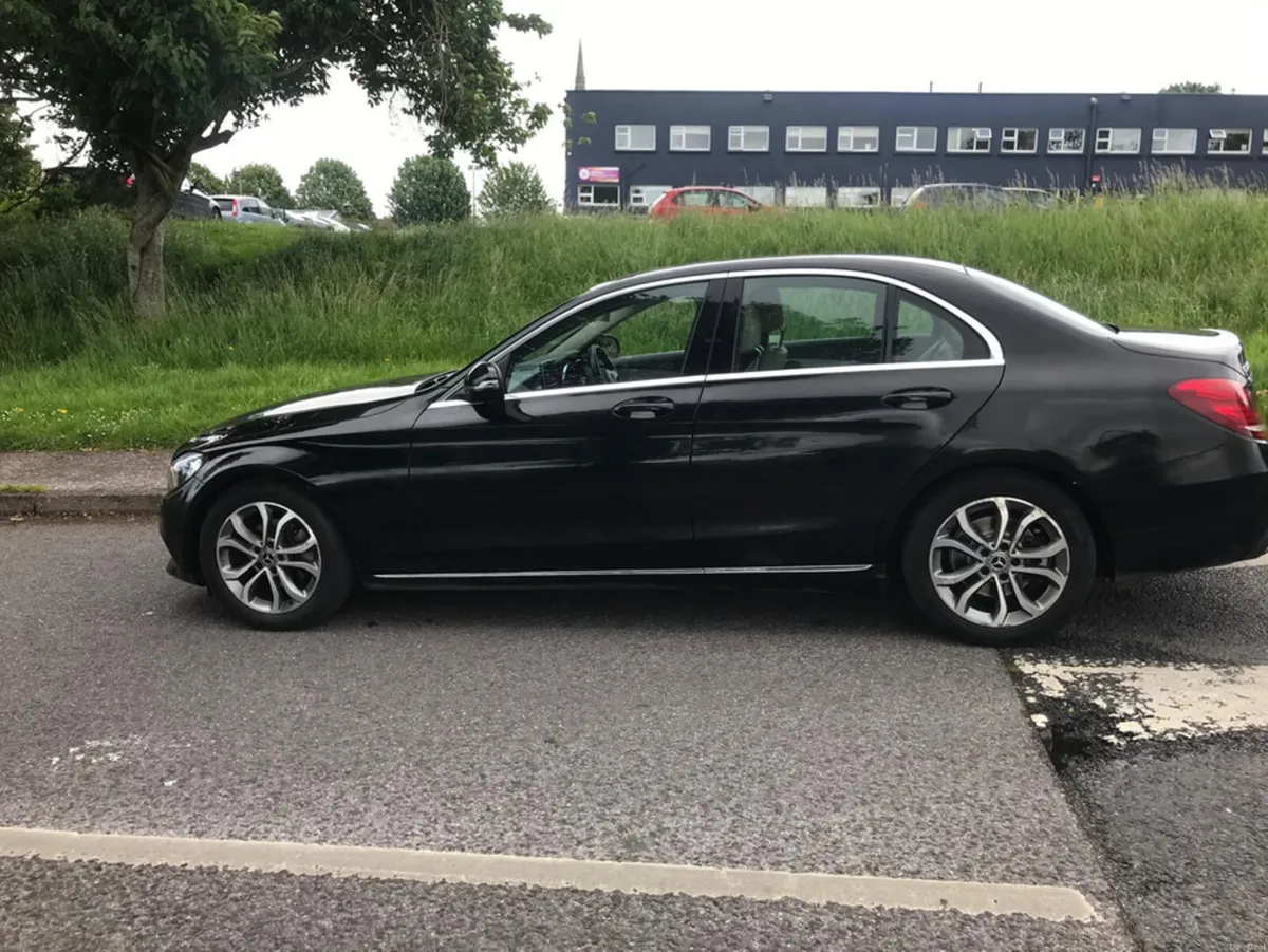 Mercedes-Benz C-Class 200 D AVANTGARDE AUTO 4DR - Image 6