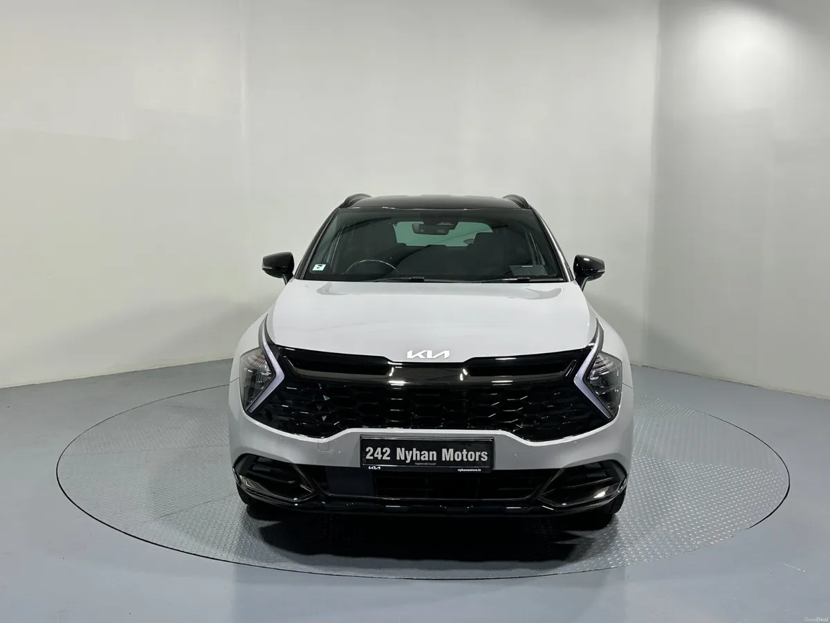 Kia Sportage Plug In Hybrid PHEV 4x4 241 - Image 2