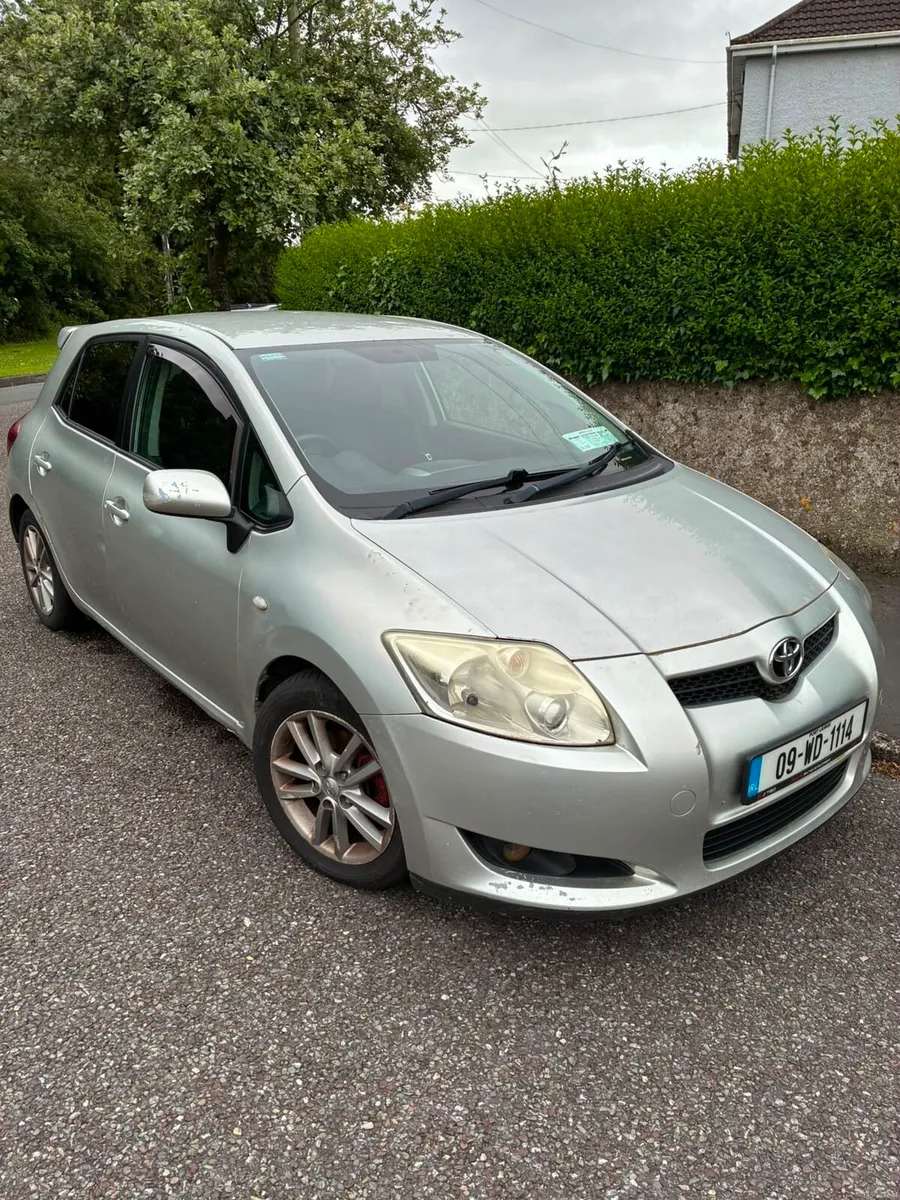 Toyota Auris - Image 2