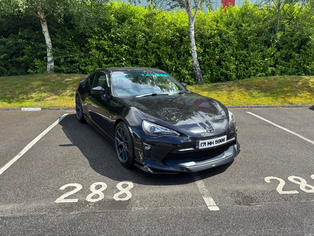 2017 Toyota GT86 Manual – Modellista kit - Image 3