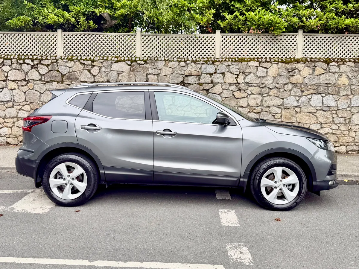 Nissan Qashqai 2019!!! SV HIGH SPEC PANROOF - Image 3