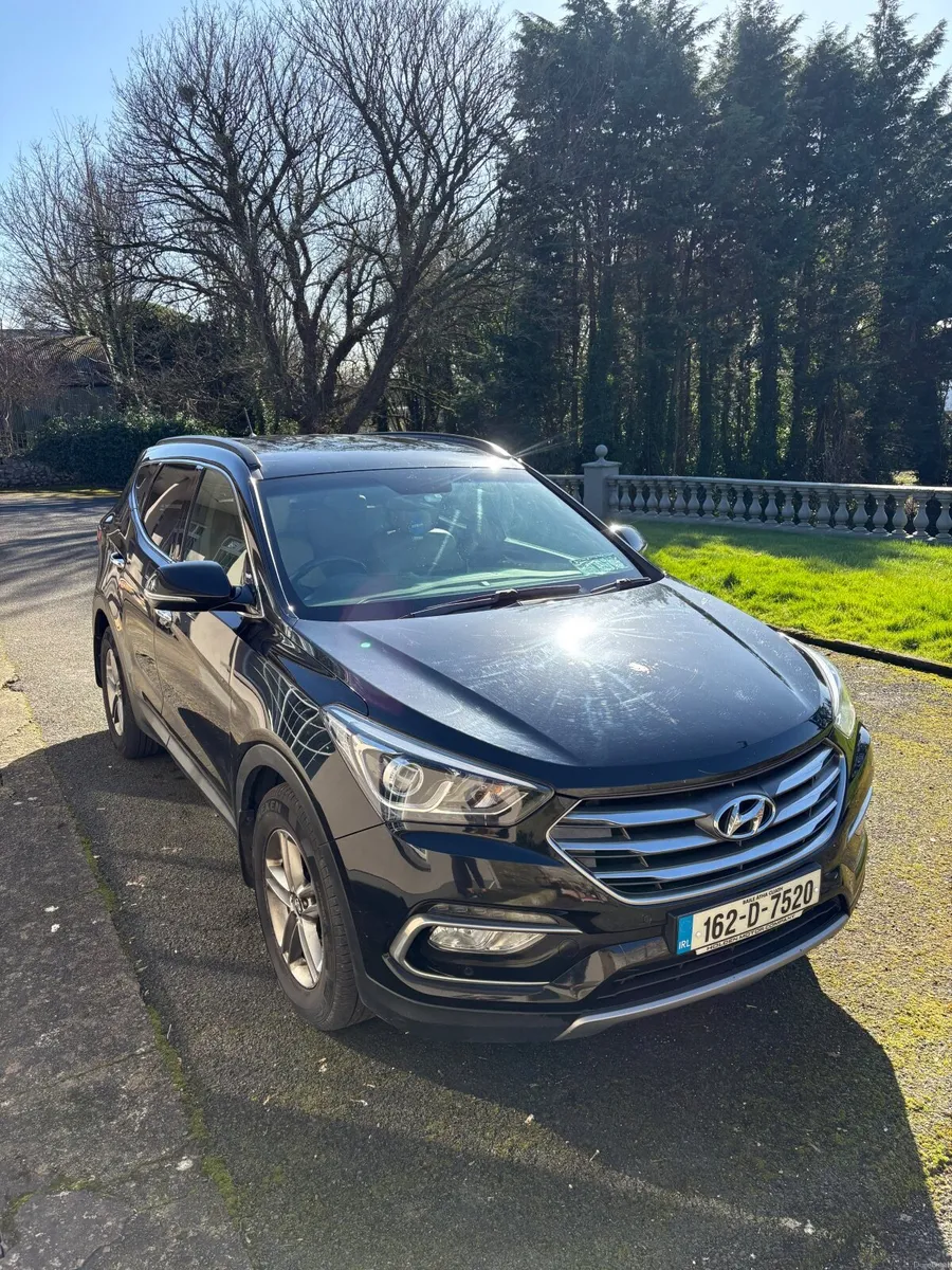 Hyundai Santa Fe 2016 - Image 1