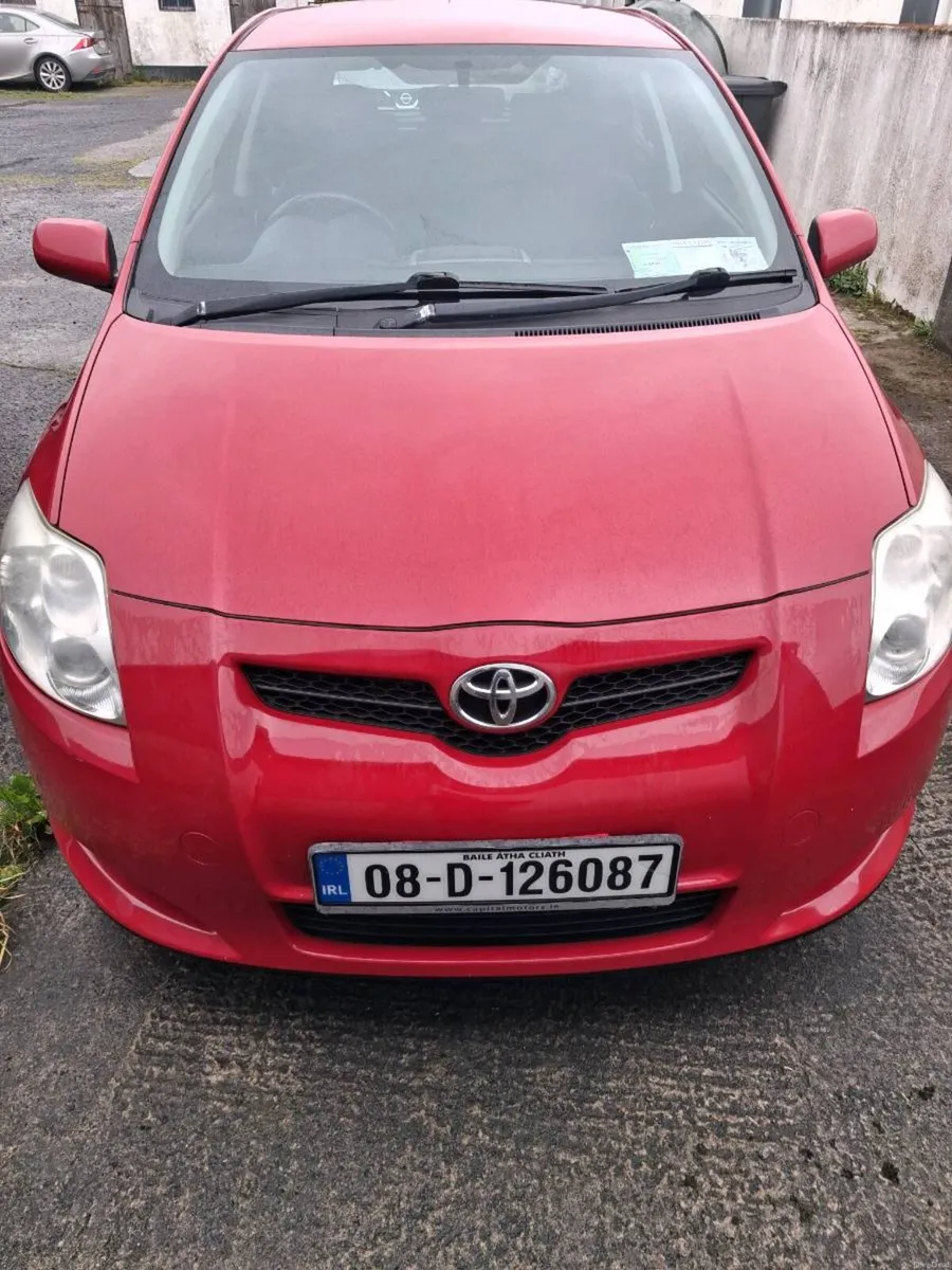 Toyota auris - Image 1