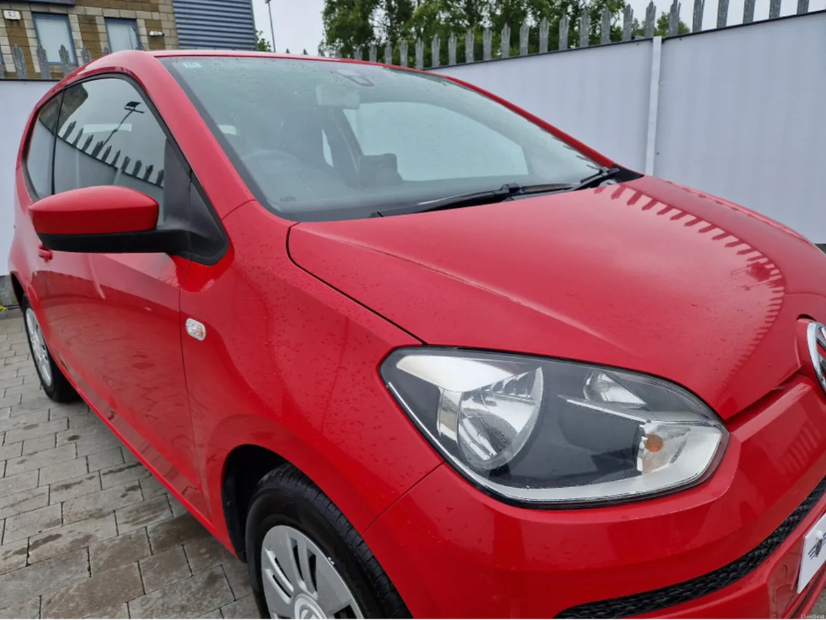 Volkswagen up! 1.0 PETROL AUTO - Image 2