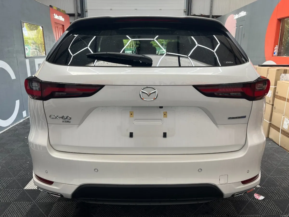 Mazda CX-60 2023 MAZDA CX-60 PHEV PREMIUM 2.5 AUTO - Image 3
