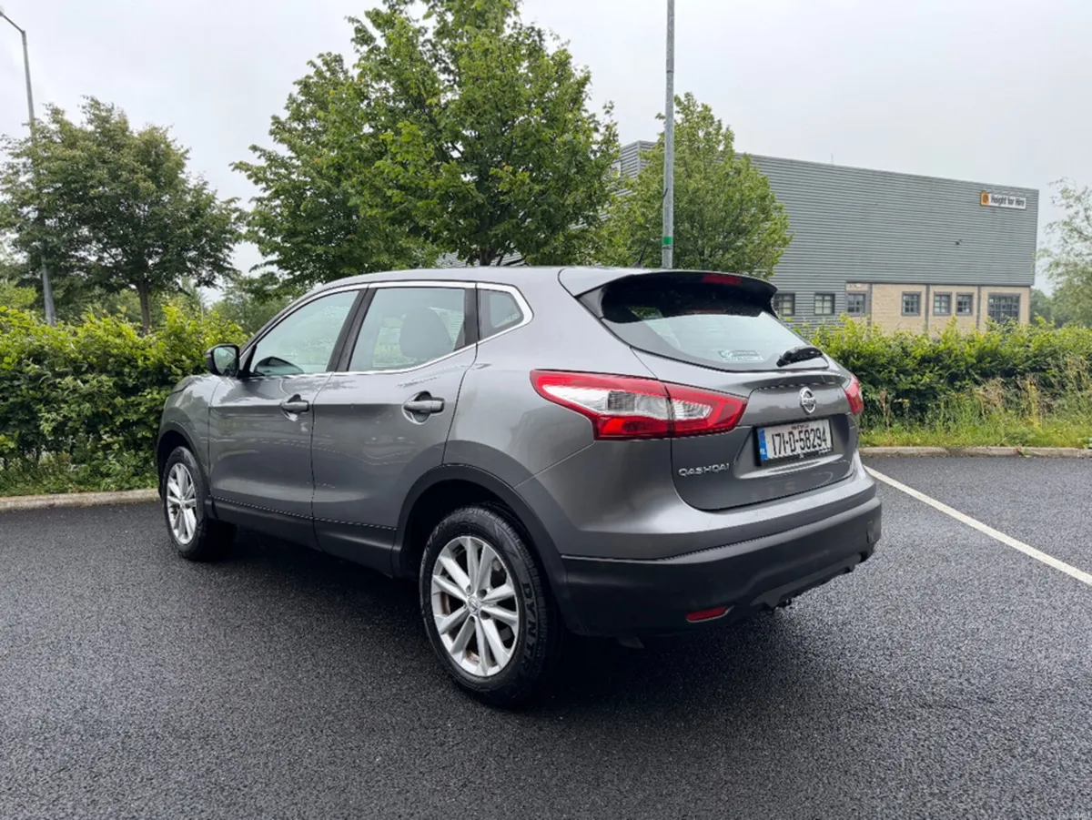 Nissan Qashqai 1.5 DCI ACENTA 5DR - Image 3