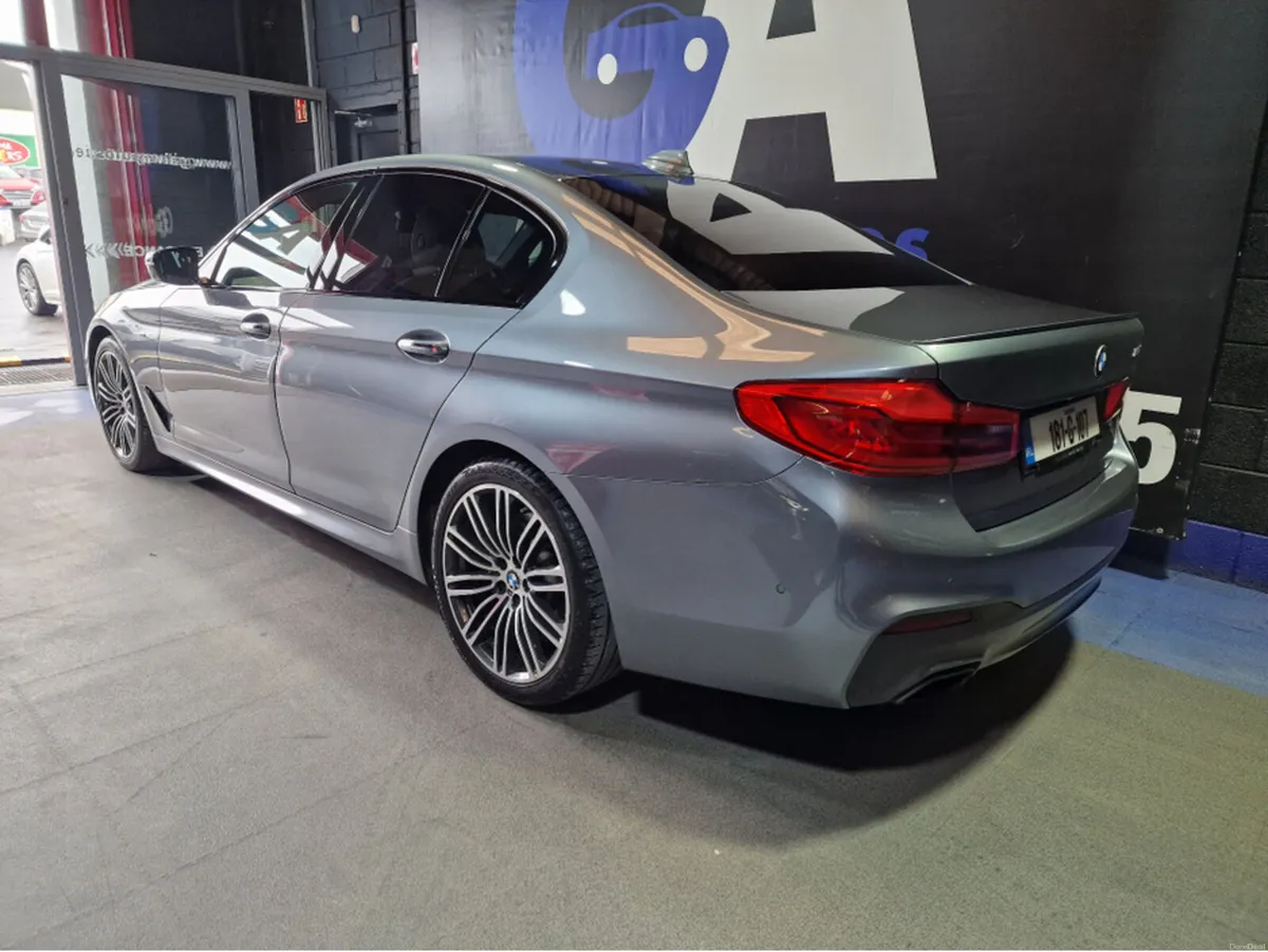 BMW 5-Series 2.0D M SPORT AUTO **SAT NAV, PARKING - Image 6