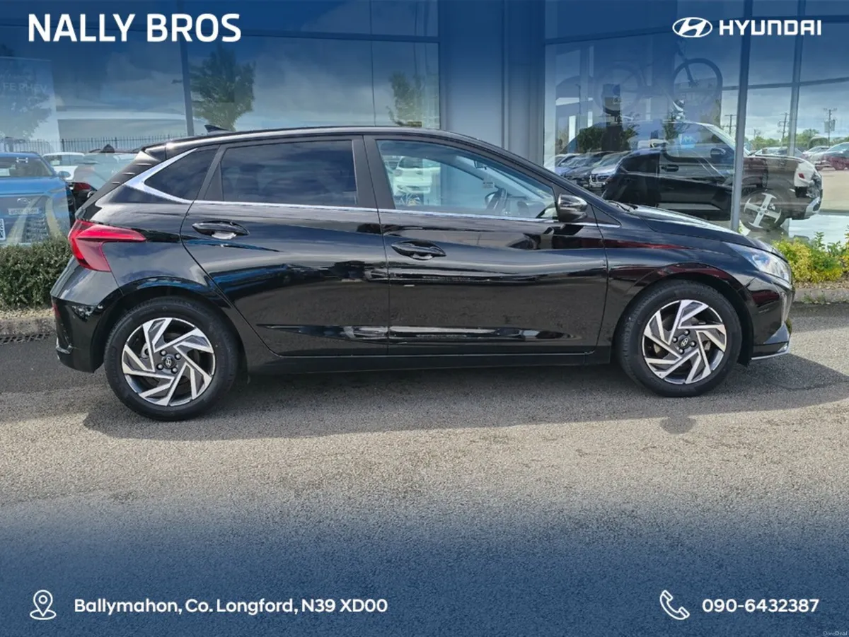Hyundai i20 PLUS AUTOMATIC 5DR AUTO - Image 2
