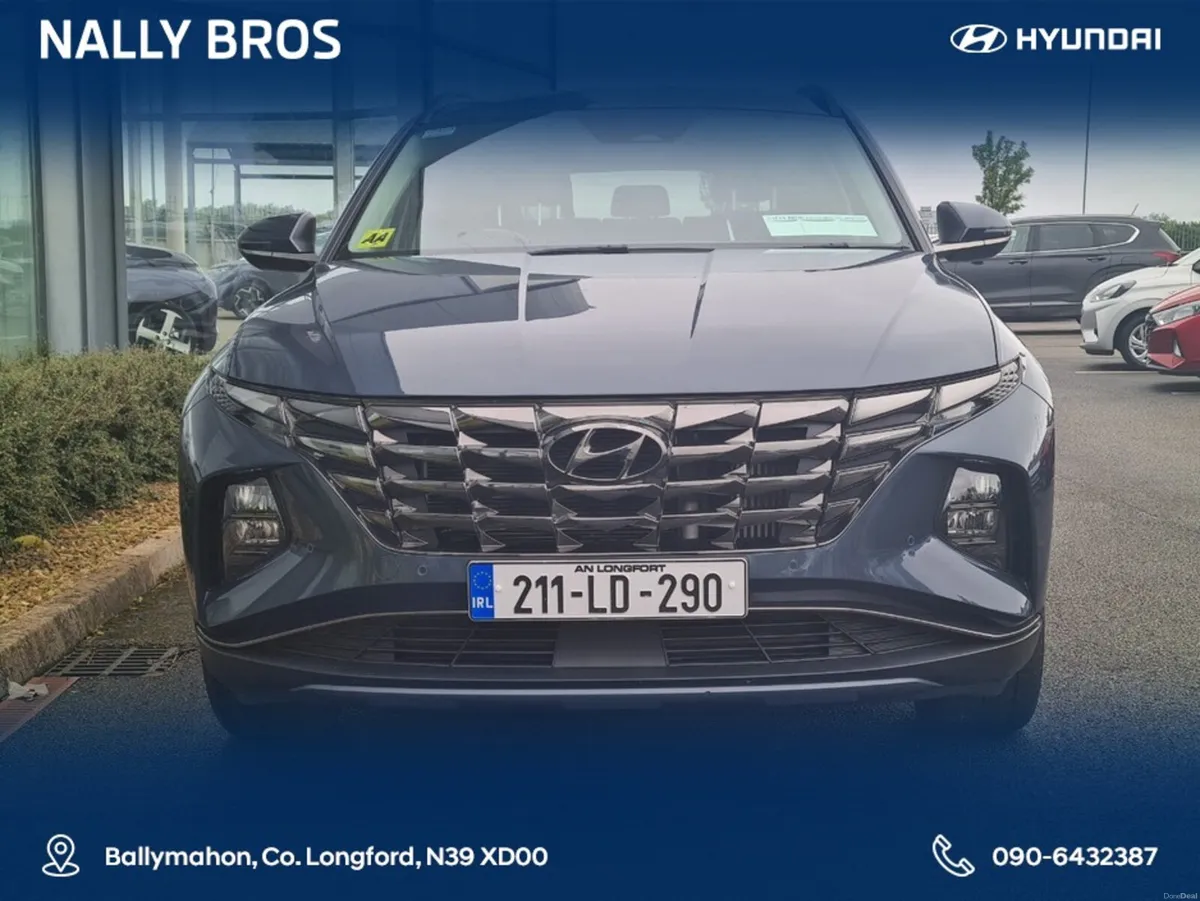 Hyundai Tucson IX35 EXECUTIVE PLUS 5DR DIESEL - Image 2