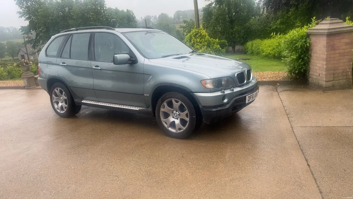BMW x5 for breaking - Image 1