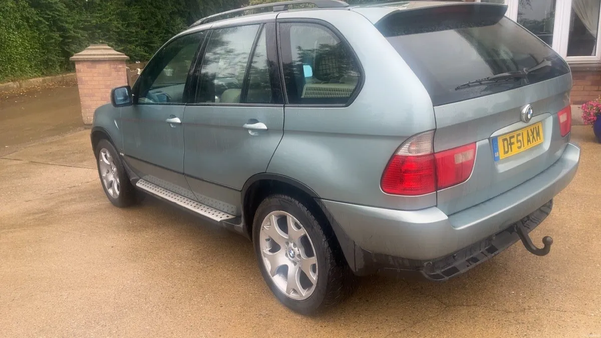 BMW x5 for breaking - Image 3